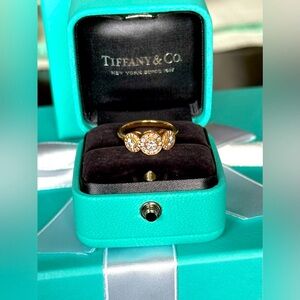 Tiffany&Co. 18k Rose gold circlet ring size 6